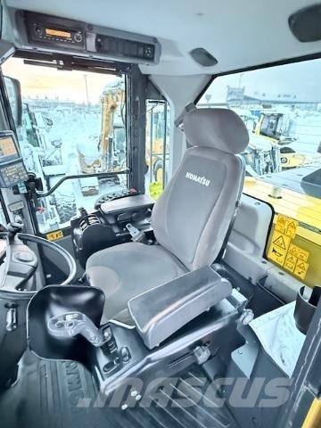 Komatsu WA470-7 Wheel loaders