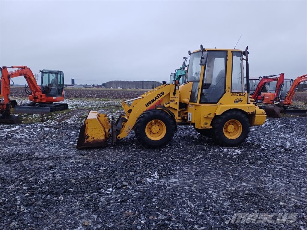 Komatsu WB70A Pyöräkuormaaja Kolesni nakladalci