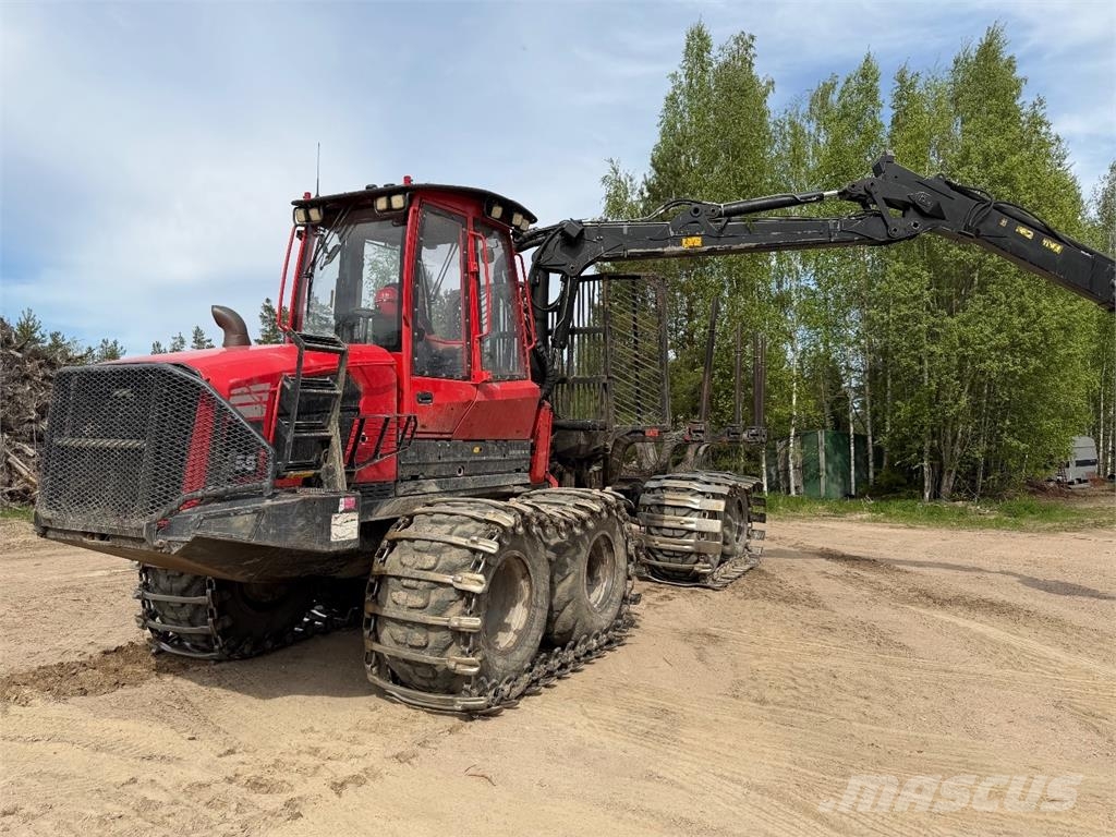 Komatsu XF855-2 Forvarderi