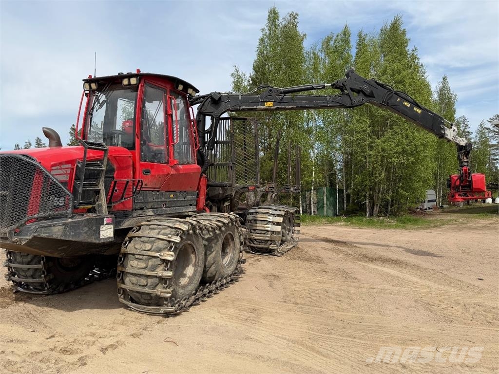 Komatsu XF855-2 Forvarderi