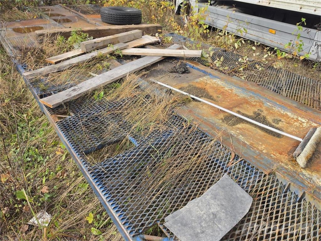Konelava 7,8m Pritschen