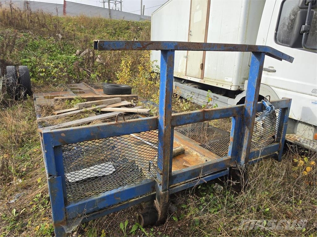 Konelava 7,8m Pritschen
