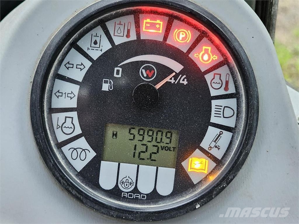 Kramer ALLRAD 750, tasauskauha, trukkipiikit Rataslaadurid