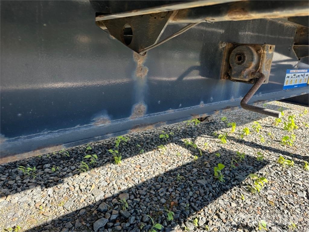 Krone Mega-vaunu 3.0m korkeus Tentpoolhaagised