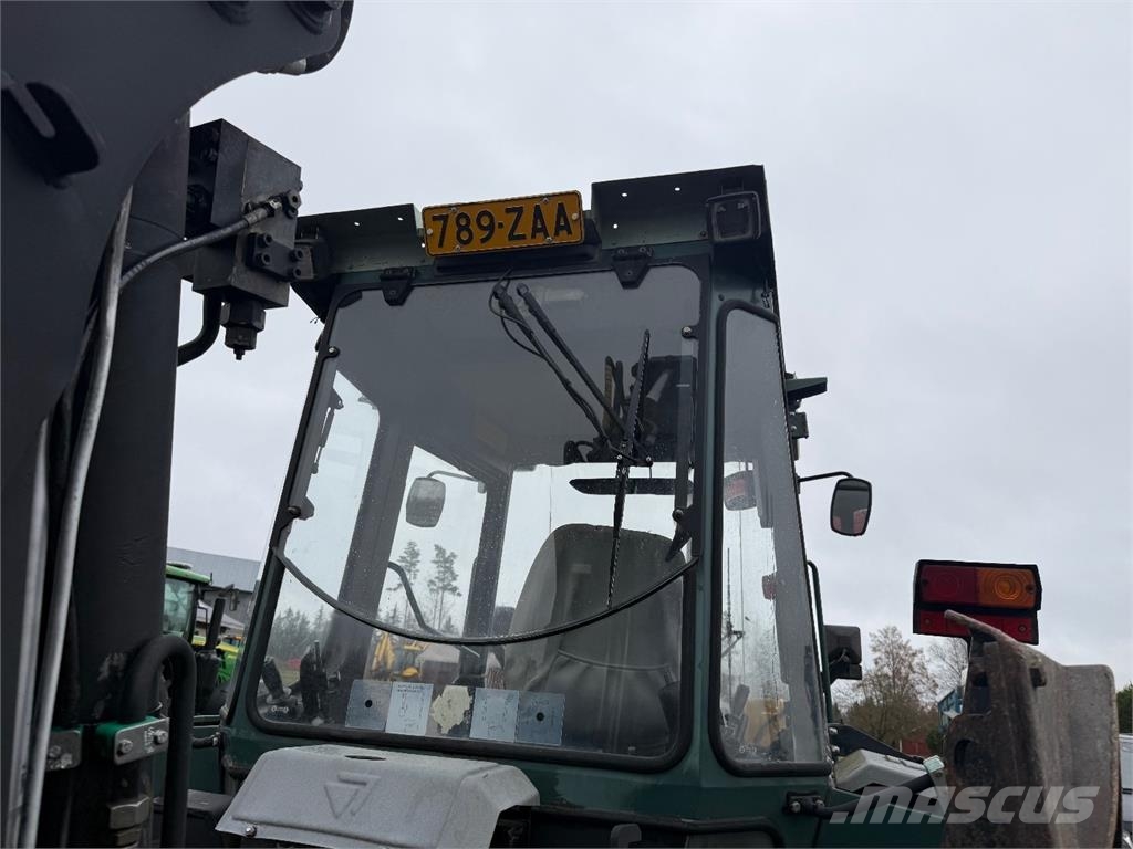 Lännen 540 Koparko-ładowarki
