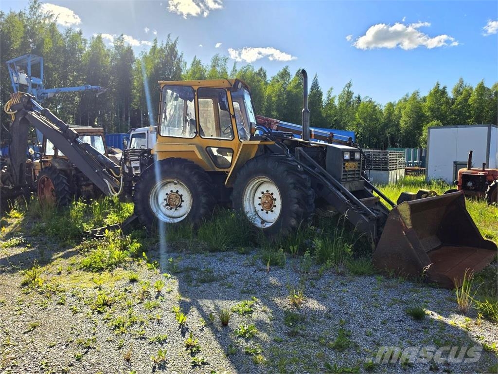 Lännen C-4, 2 kauhaa Grävlastare