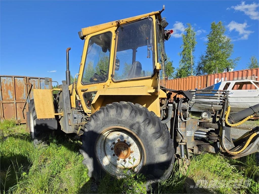 Lännen C-4, 2 kauhaa Grävlastare