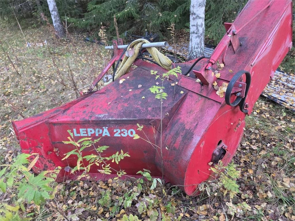 Leppä 230 Lumilinko Schneefräse