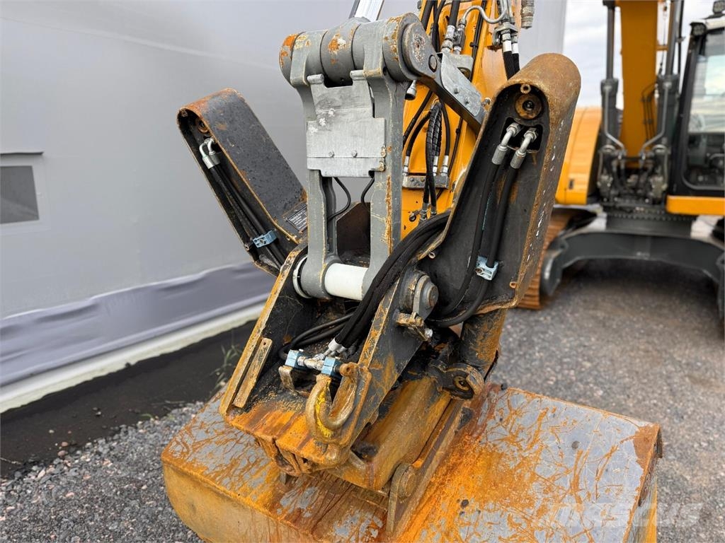 Liebherr R920 Compact + Marttiini Excavadoras sobre orugas