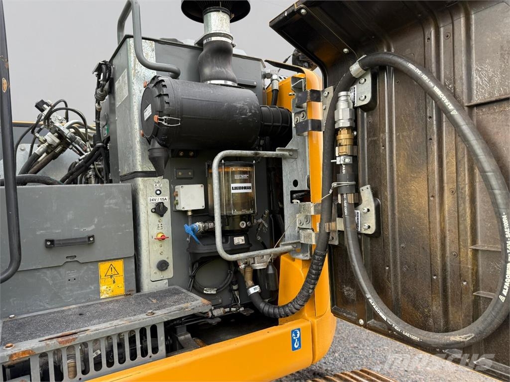 Liebherr R920 Compact + Marttiini Excavadoras sobre orugas