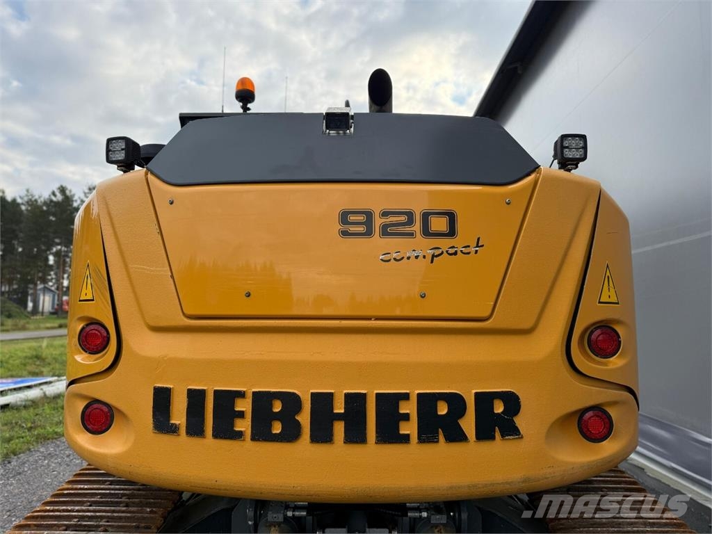 Liebherr R920 Compact + Marttiini Excavadoras sobre orugas