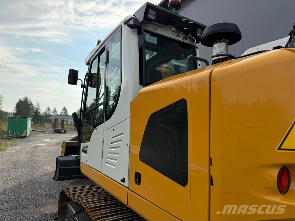 Liebherr R920 Compact + Marttiini Excavadoras sobre orugas