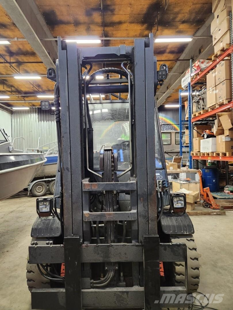 Linde H70D-01 Diesel forklifts