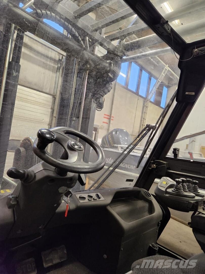 Linde H70D-01 Diesel forklifts