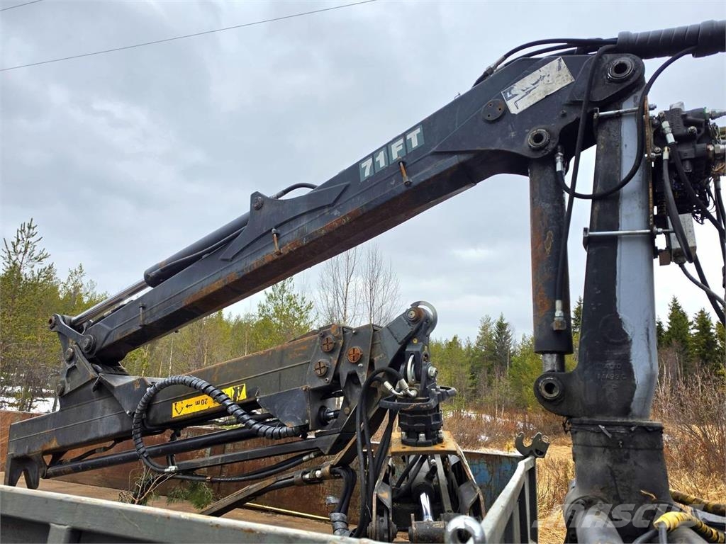 Loglift Perävaunu kuormaimella Forestal - Otros
