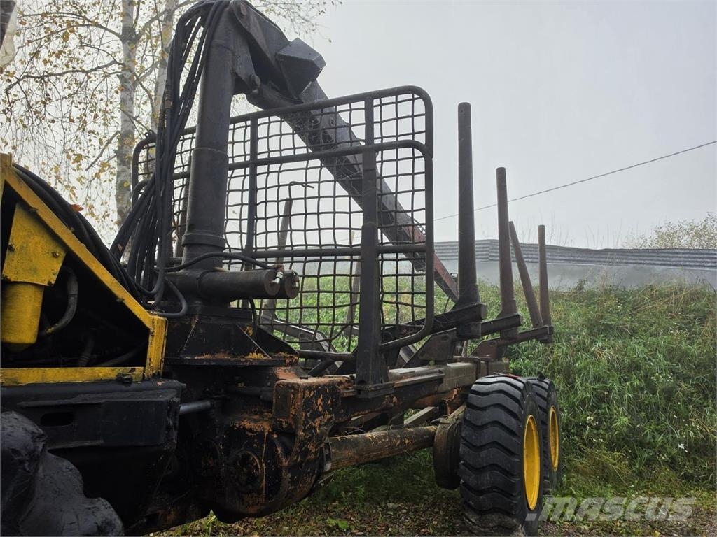 Lokomo 925 Forvarderi