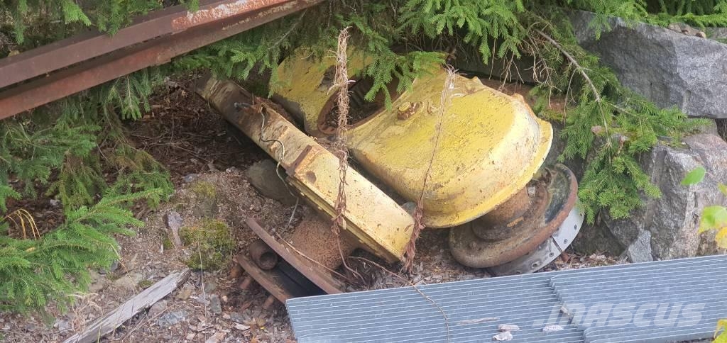 Lokomo AH 172 Grejderi