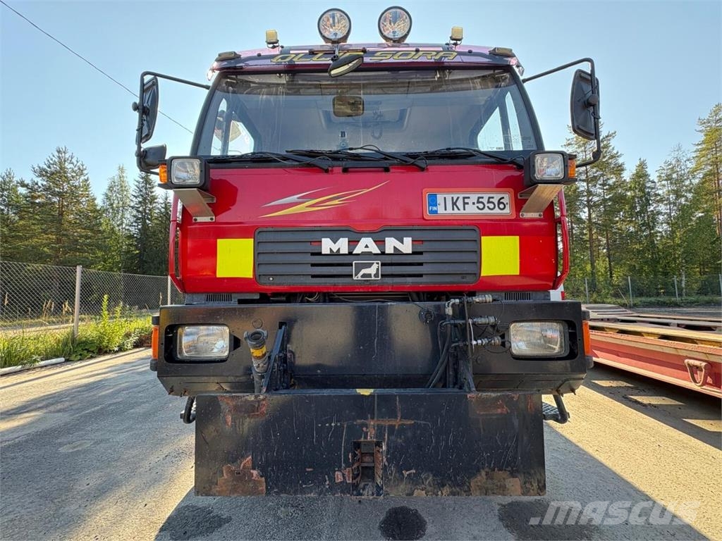 MAN LE 280 B 4x4 Otros camiones