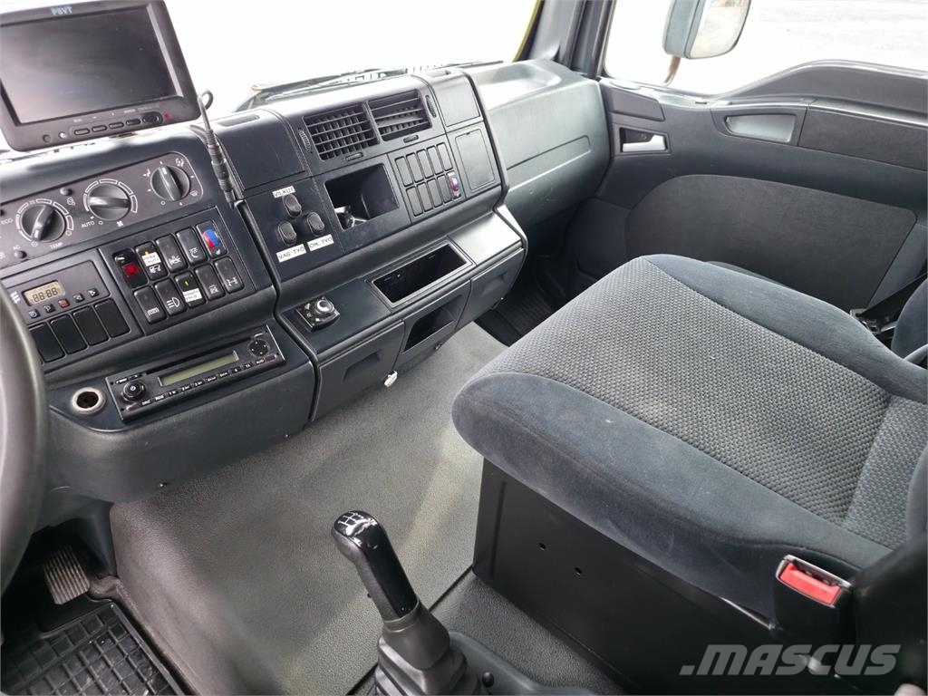 MAN TGM 15.290 4x2 Camiones con caja de remolque