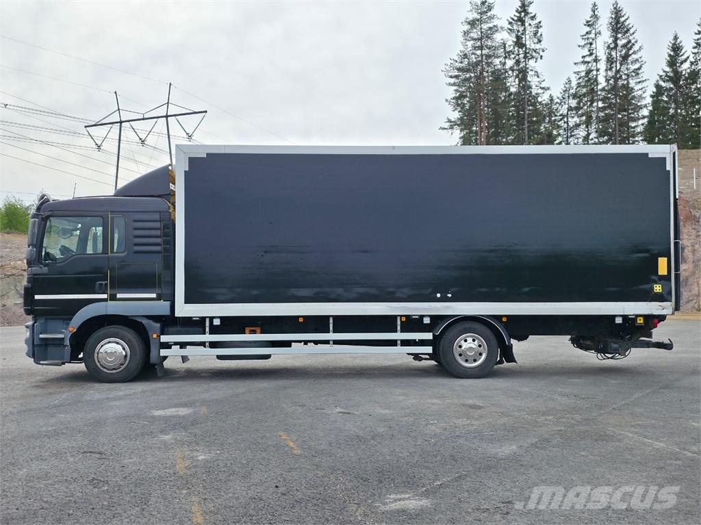 MAN TGM 15.290 4x2 Camiones con caja de remolque