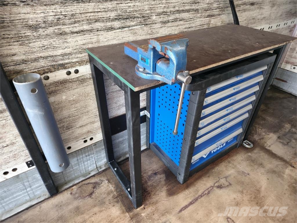 MAN TGM 15.290 4x2 Camiones con caja de remolque