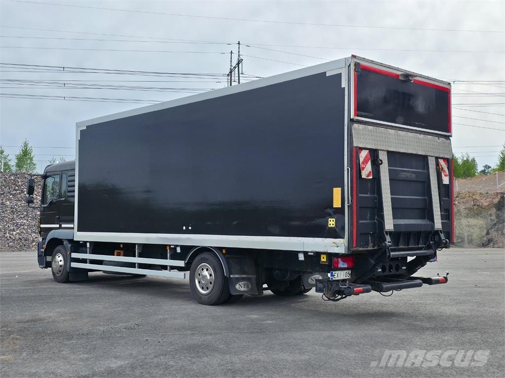 MAN TGM 15.290 4x2 Camiones con caja de remolque