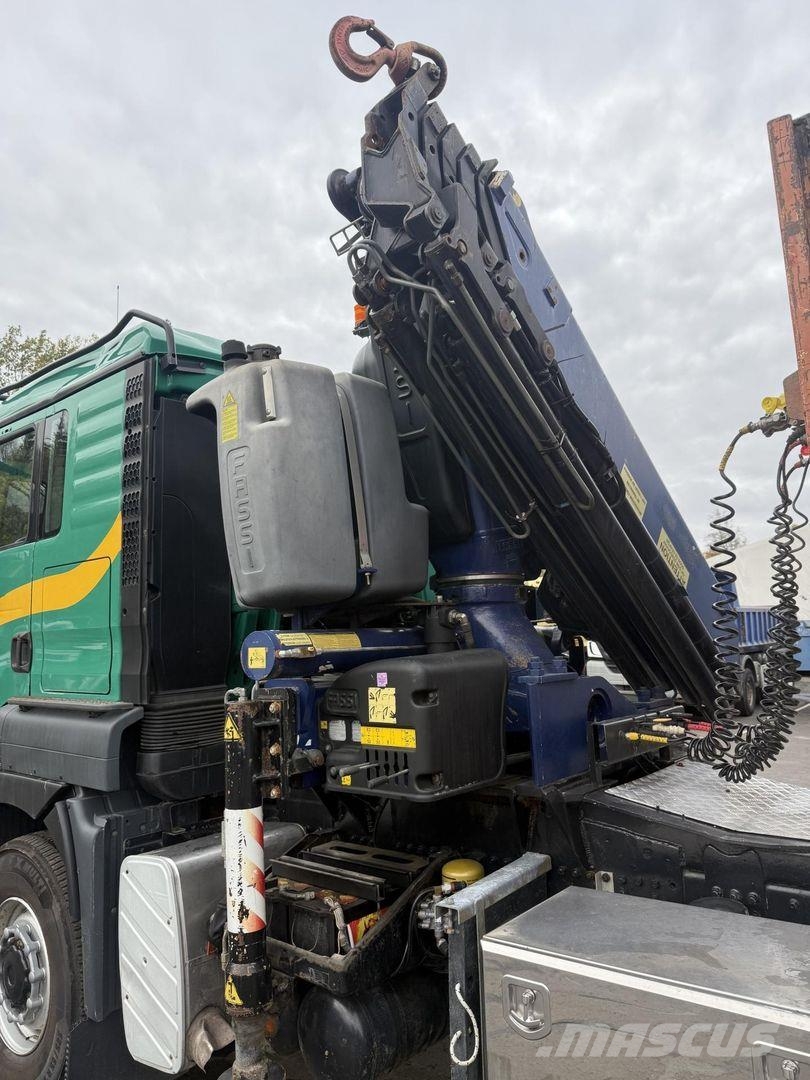 MAN TGS 33.480 6x6 veturi / nosturilla / perävaun Kamioni sa kranom