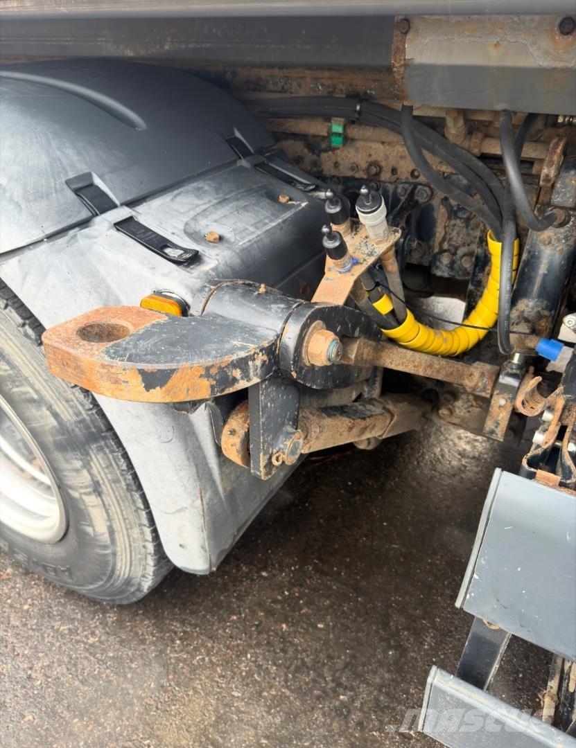 MAN TGX 35.580 Belediye / genel amaçli araçlar
