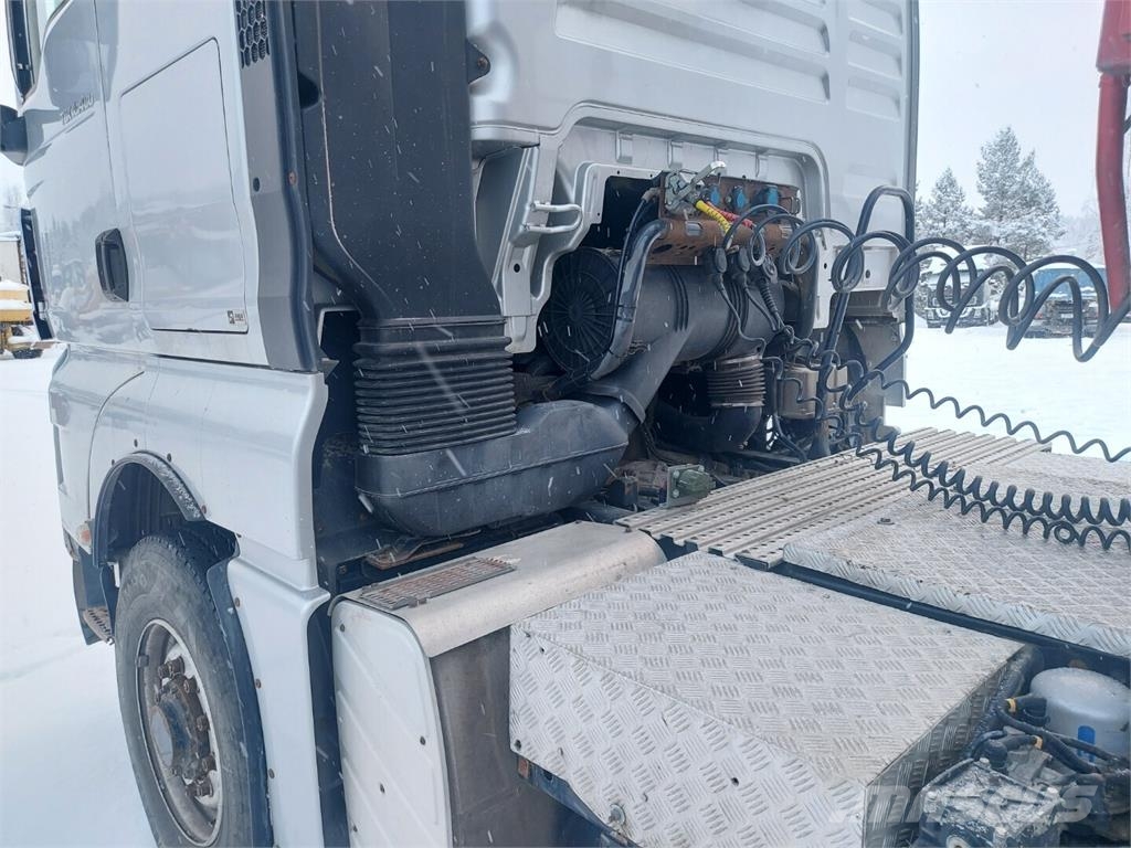 MAN TVX 18.480 Trækkere