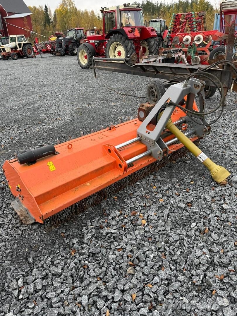 Mateng kelajyrsin Motoreggen / Rototiller
