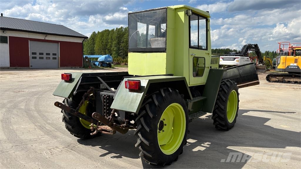 MB Trac Mercedes-Benz MB-TRAC 800 3.8 Traktorer
