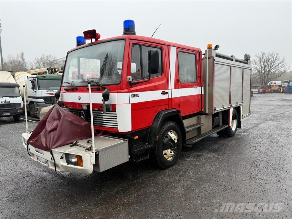 Mercedes-Benz 1120 paloauto 99 tkm Otros camiones