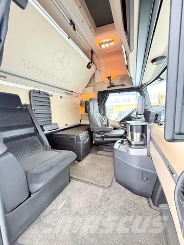 Mercedes-Benz 2853 Φορτηγά ανατροπή με γάντζο