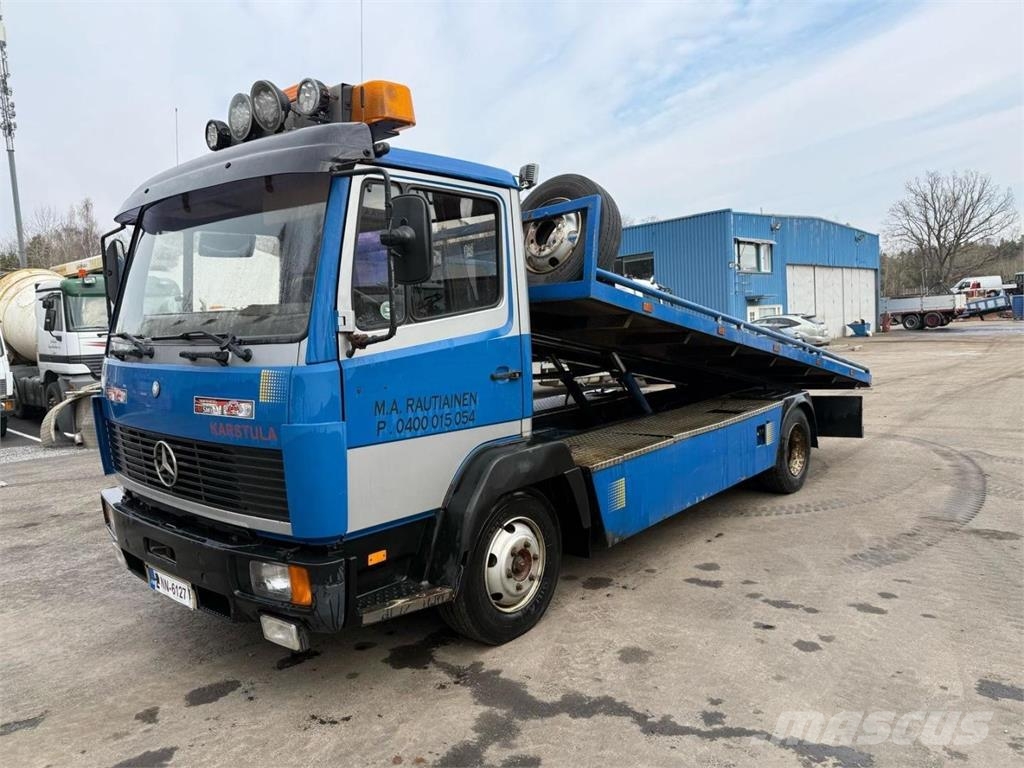 Mercedes-Benz 814 liukulava Camiones portavehículos