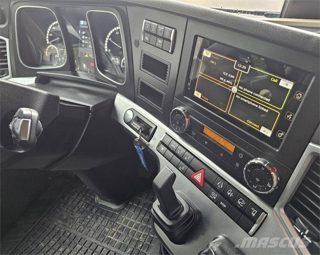 Mercedes-Benz Actros 2858 6x2 Camiones chasis