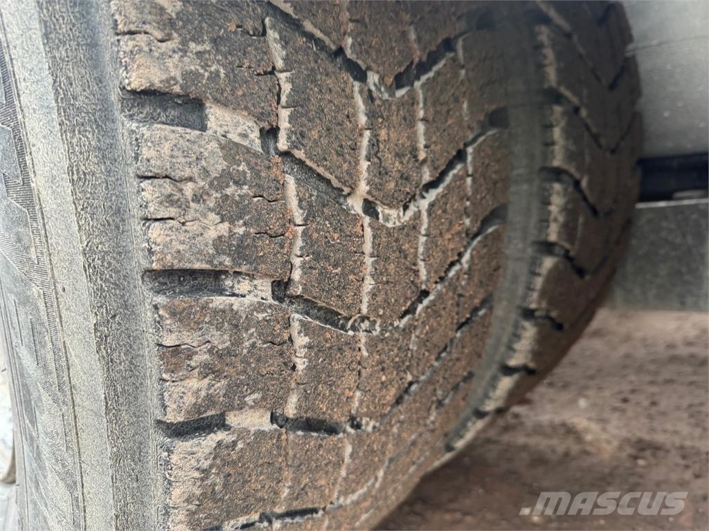 Mercedes-Benz Antos 2643L Camiones elevadores de gancho