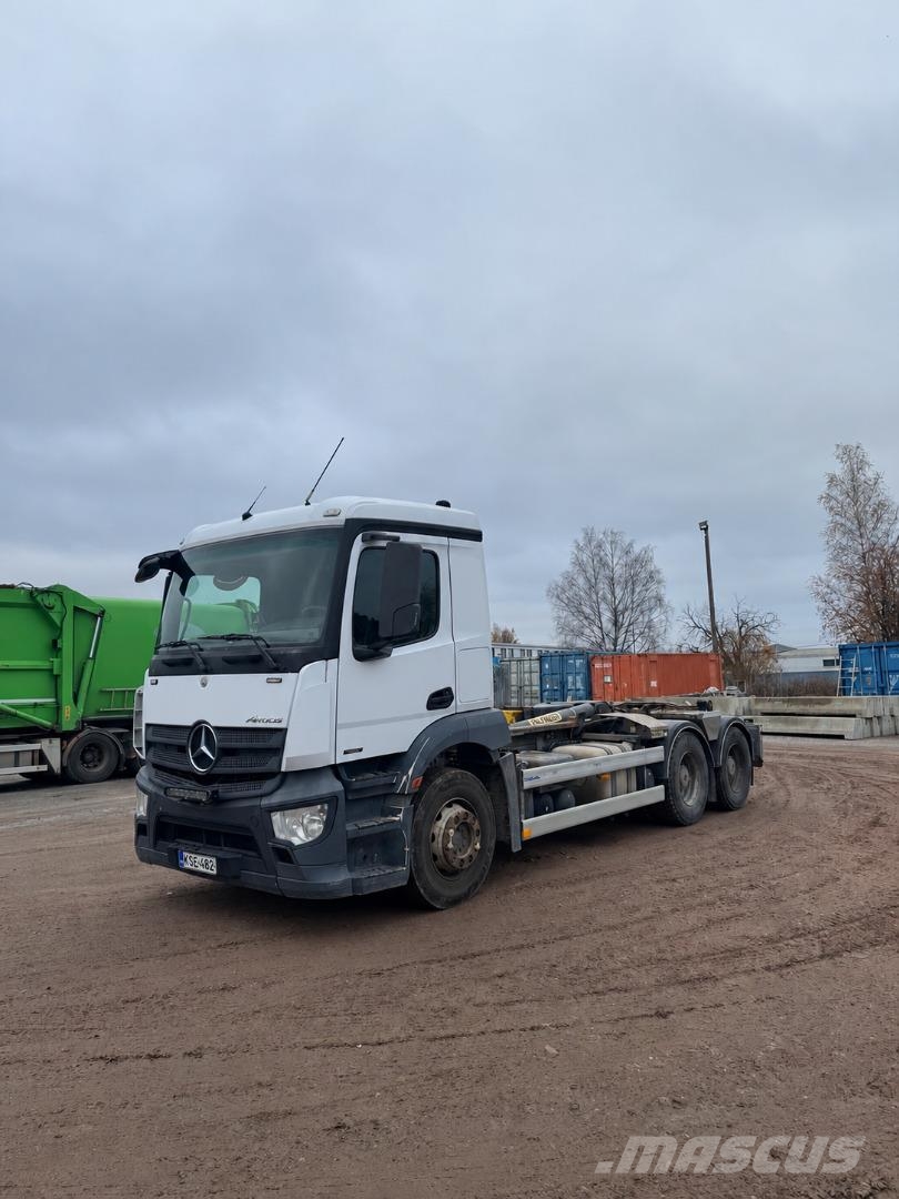 Mercedes-Benz Antos 2643L Camiones elevadores de gancho