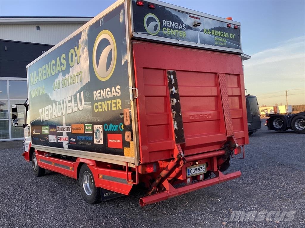 Mercedes-Benz Ateco Camiones con caja de remolque