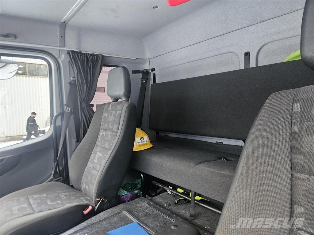 Mercedes-Benz Atego Camiones portavehículos