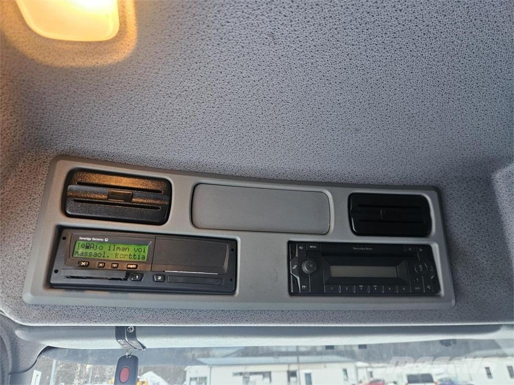 Mercedes-Benz Atego Camiones portavehículos