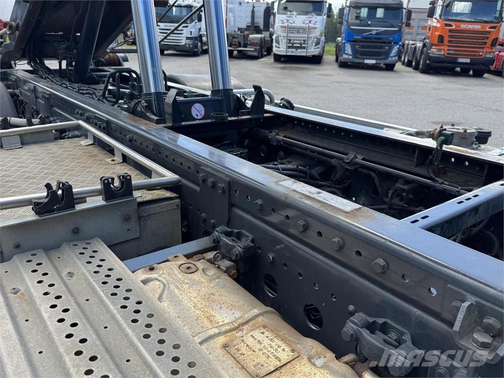 Mercedes-Benz Atego 1224 4x2 Camiones polibrazo