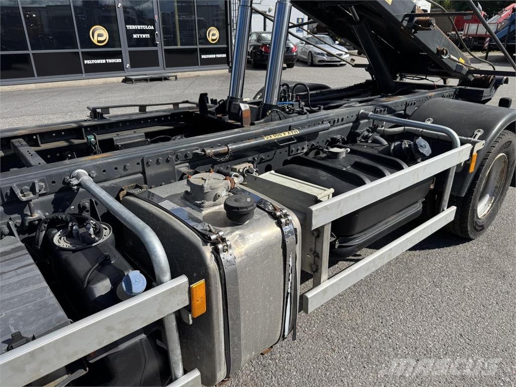 Mercedes-Benz Atego 1224 4x2 Camiones polibrazo