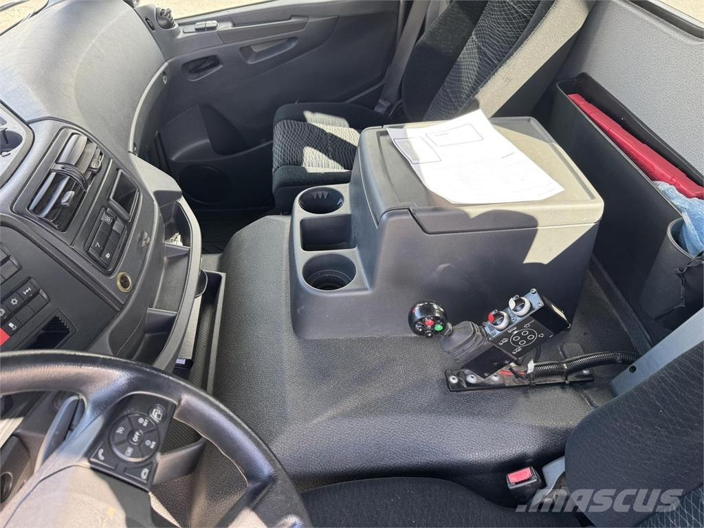 Mercedes-Benz Atego 1224 4x2 Camiones polibrazo