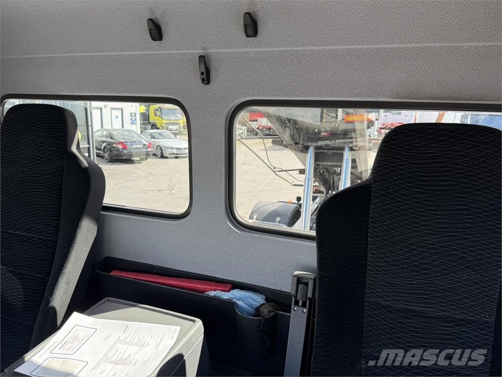 Mercedes-Benz Atego 1224 4x2 Camiones polibrazo