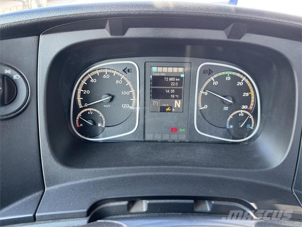 Mercedes-Benz Atego 1224 4x2 Camiones polibrazo