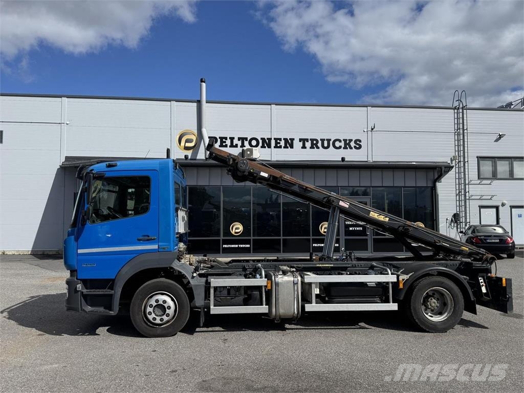 Mercedes-Benz Atego 1224 4x2 Camiones polibrazo