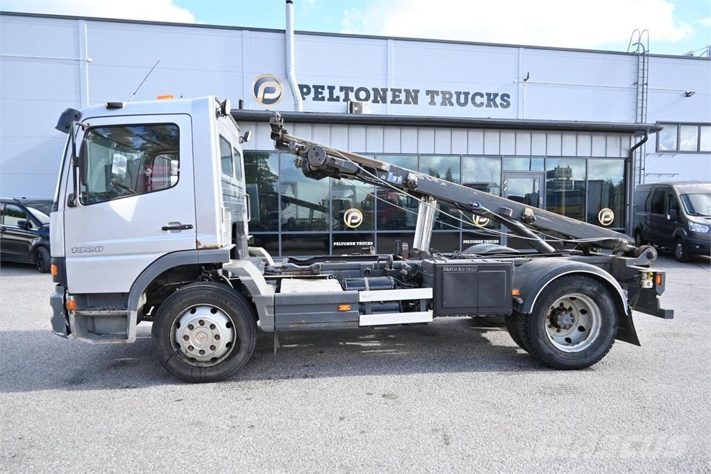 Mercedes-Benz Atego 1328 Sunkvežimiai su keliamuoju kabliu