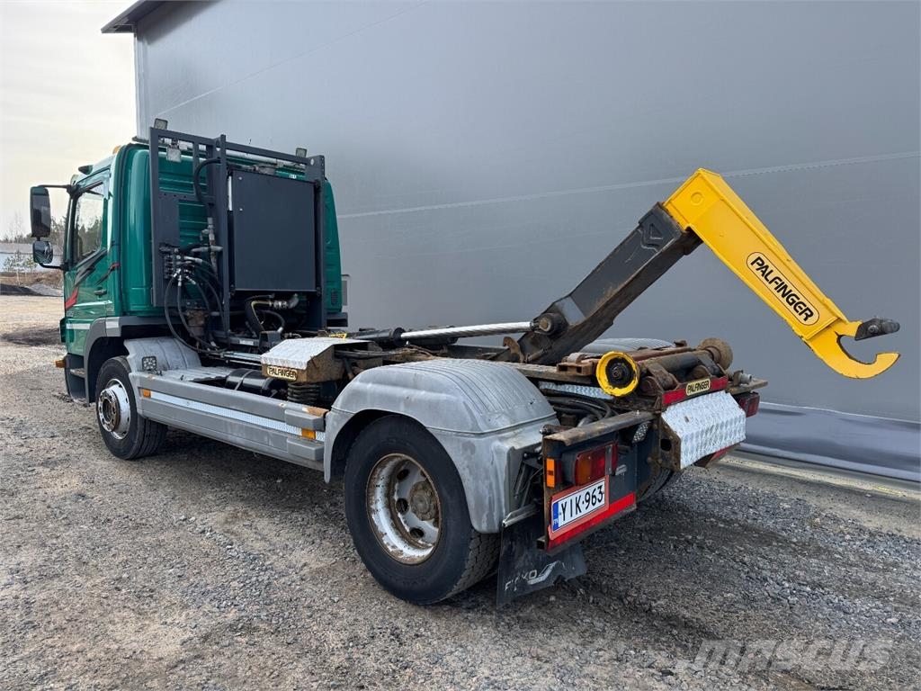 Mercedes-Benz Atego 1526 Camiones elevadores de gancho
