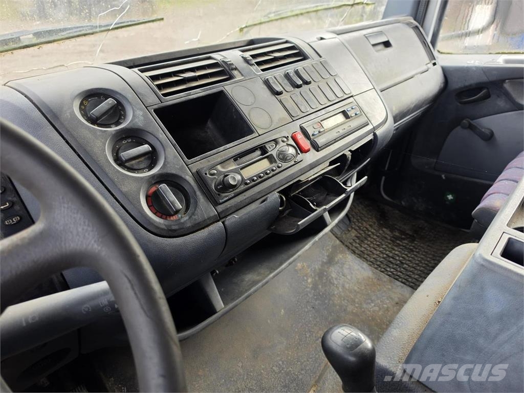 Mercedes-Benz Atego 818 Kofferaufbau