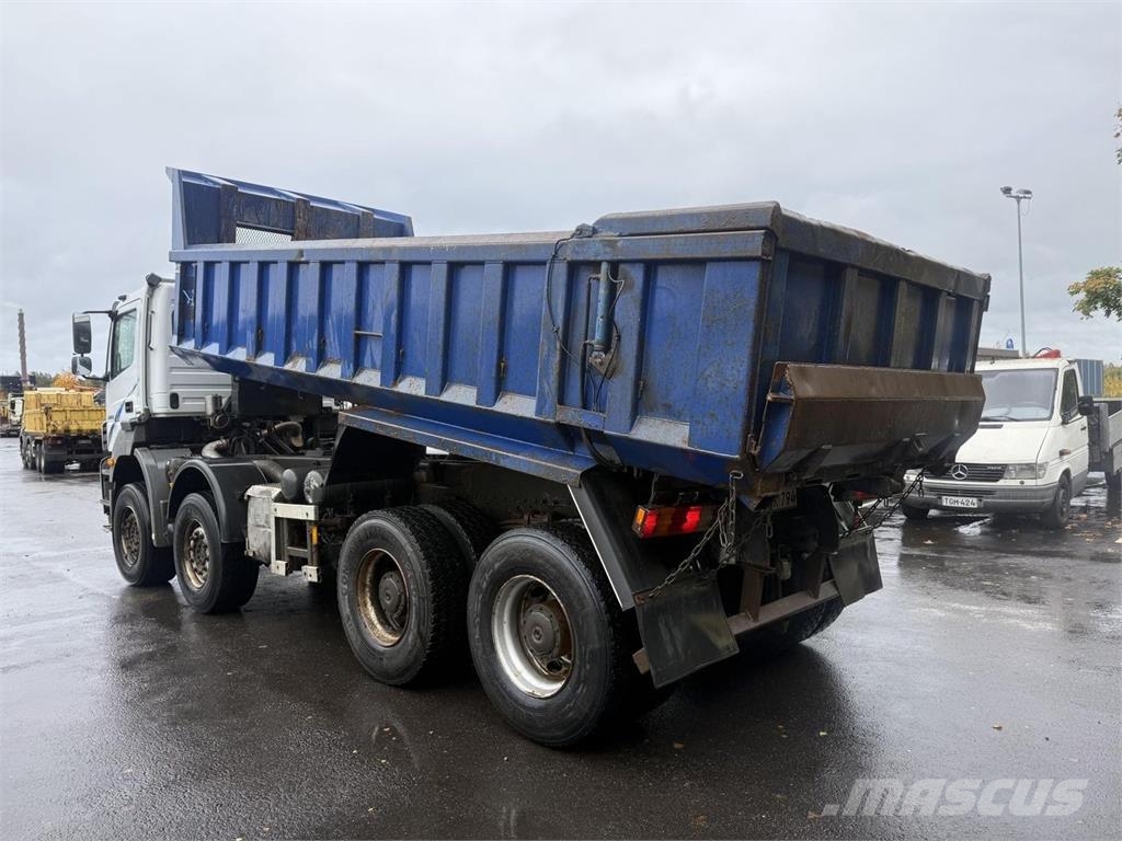 Mercedes-Benz Axor 3243 8x4 Kipper